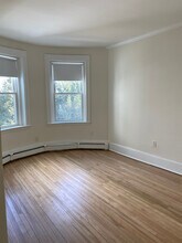 21 Fairbanks St, Unit #2 in Brookline, MA - Building Photo - Building Photo