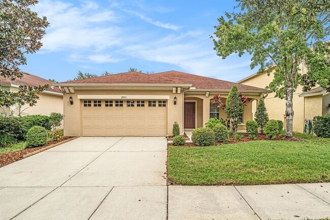 property at 2803 Winglewood Cir