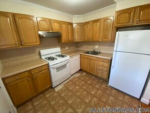 35 Higgins St in Boston, MA - Building Photo - Building Photo