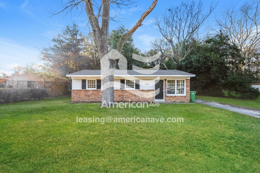 4784 Gardiner Dr in Columbus, GA - Building Photo