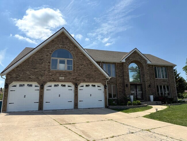 198 N Catalpa St in Addison, IL - Building Photo - Building Photo