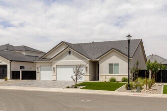 2963 Alderann St in Saint George, UT - Building Photo - Building Photo