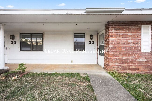 801 N 17th Pl-Unit -37 in Rogers, AR - Foto de edificio - Building Photo