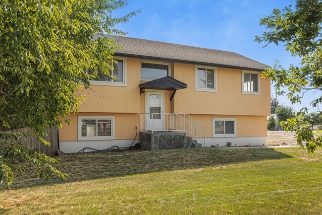 14853 Burger Ln in Caldwell, ID - Building Photo - Building Photo