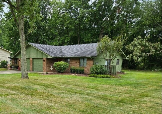 property at 123 Amy Pl