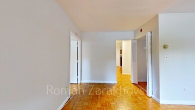 95 Sutherland Rd in Boston, MA - Foto de edificio - Building Photo