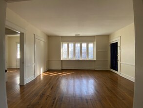 6401 Alamo Ave in Clayton, MO - Building Photo - Building Photo