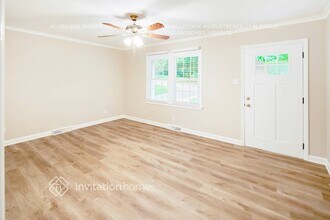 4151 Somerdale Ln in Charlotte, NC - Building Photo - Building Photo