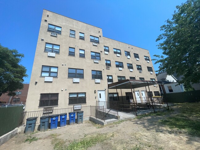 Fteley Avenue Apartments in Bronx, NY - Building Photo - Building Photo