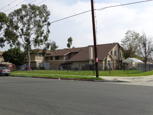 1401 E Nocta St in Ontario, CA - Building Photo - Building Photo