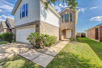 1006 Vernage Rd in Houston, TX - Building Photo - Building Photo