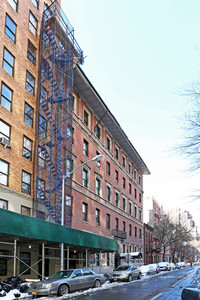 210 West 16th Street in New York, NY - Foto de edificio - Building Photo