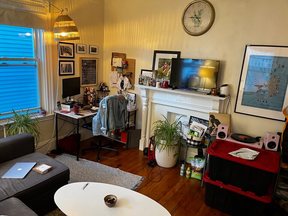 14 Anson St, Unit 3 in Boston, MA - Foto de edificio