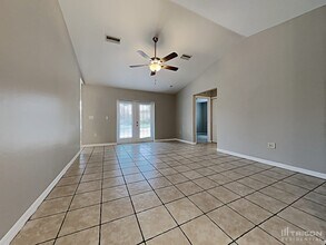 9515 27th Ave E in Palmetto, FL - Building Photo - Building Photo