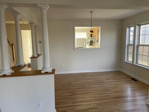 1435 Glenside Green Ct in Charlottesville, VA - Building Photo - Building Photo