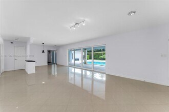 7451 SW 133rd St in Miami, FL - Building Photo - Building Photo