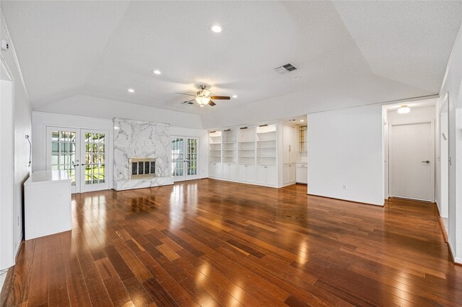 property at 11906 Pepperdine Ln