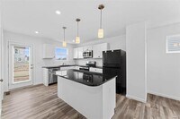 310 Newbridge Wy photo'