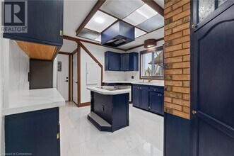 87 York St in St Catharines, ON - Building Photo - Building Photo