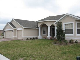 2844 Sweetspire Cir in Kissimmee, FL - Building Photo