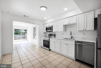 1134 Providence Ct in Frederick, MD - Building Photo - Building Photo