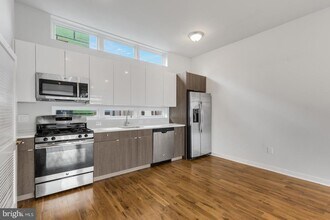 1764 Hope St-Unit -2C in Philadelphia, PA - Building Photo - Building Photo