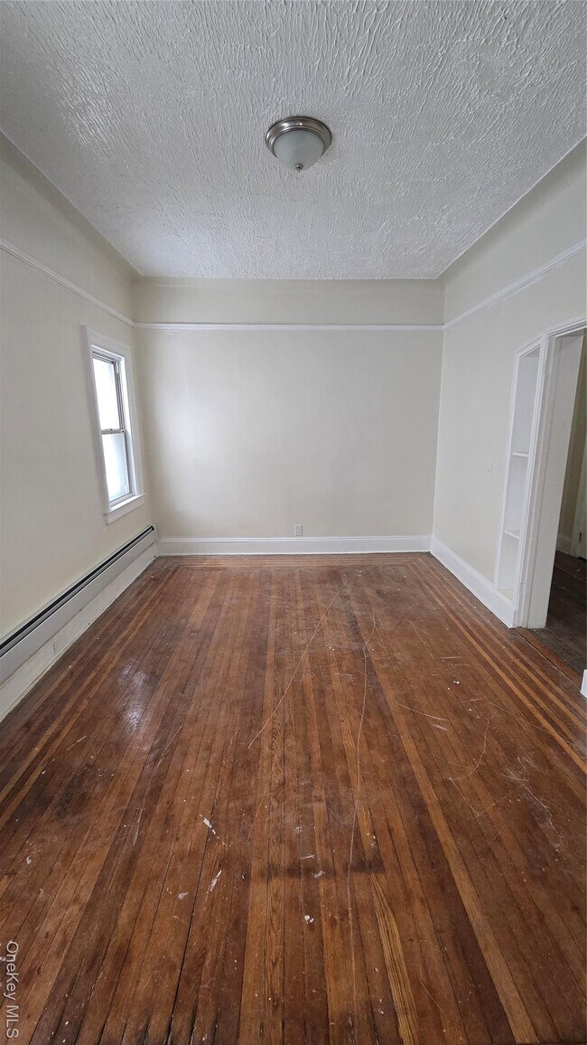 641 S 5th Ave in Mount Vernon, NY - Building Photo - Building Photo