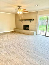810 SE Caber Cir in Lawton, OK - Building Photo - Building Photo