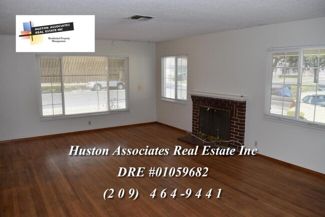 182 W Essex St in Stockton, CA - Building Photo - Building Photo