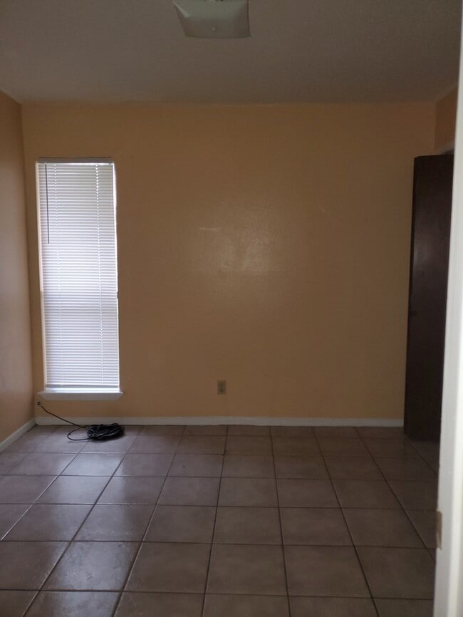 950 Live Oak Cir in Harlingen, TX - Building Photo - Building Photo