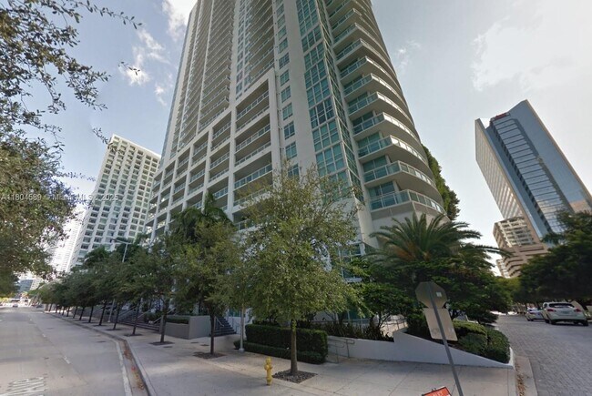 property at 951 Brickell Ave