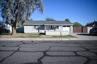 19601 N 33rd Ave in Phoenix, AZ - Building Photo - Building Photo