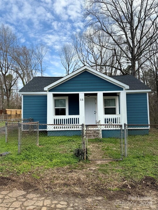 15 Rhyne Pl in Gastonia, NC - Building Photo