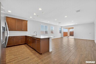 8159 E Paloma Ave in Mesa, AZ - Building Photo - Building Photo