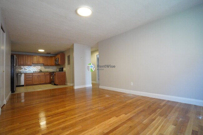 222 Babcock St in Brookline, MA - Building Photo - Building Photo