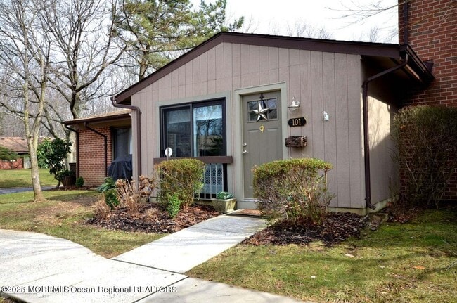 property at 101 Hancock Ct