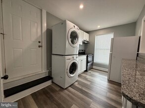 55 S 3rd St in Oxford, PA - Building Photo - Building Photo