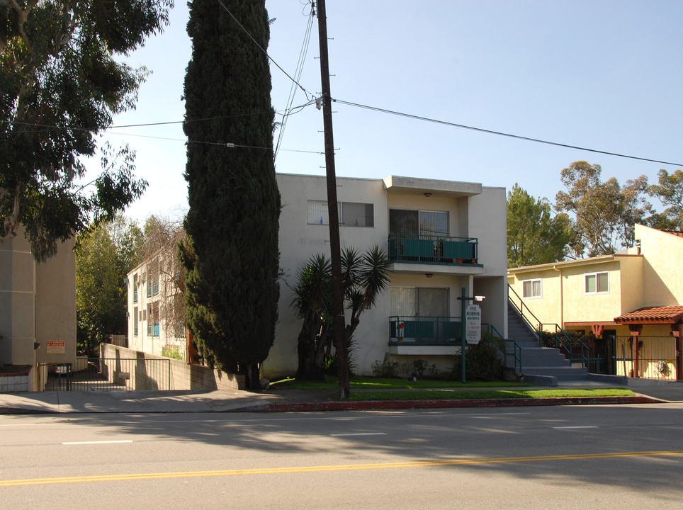 11118 Moorpark St in North Hollywood, CA - Foto de edificio