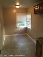 71 Suffolk Ave in Sierra Madre, CA - Building Photo - Building Photo