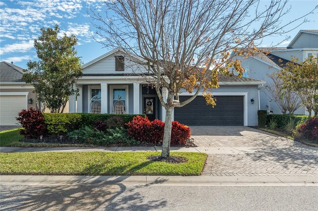 7215 Meeting House Ln in Apollo Beach, FL - Foto de edificio - Building Photo