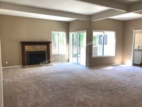 202 Larkspur Dr in Santa Maria, CA - Building Photo - Building Photo