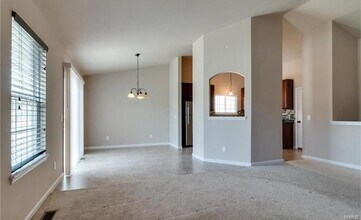 428 Ramblewood Way in Wentzville, MO - Building Photo - Building Photo