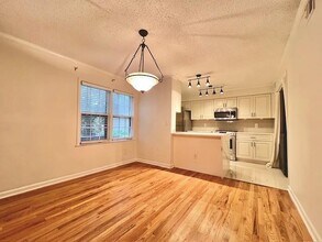 26 Arpege Way NW in Atlanta, GA - Building Photo - Building Photo