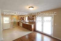 2333 3rd Pl NW in Center Point, AL - Foto de edificio - Building Photo