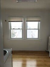 56 4th Ave in East Rockaway, NY - Building Photo - Building Photo