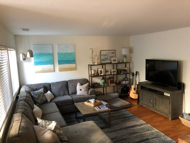 property at 7388 Freeman Pl