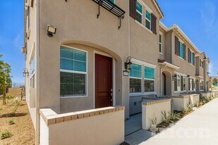 36586 Mismo Ct in Wildomar, CA - Building Photo