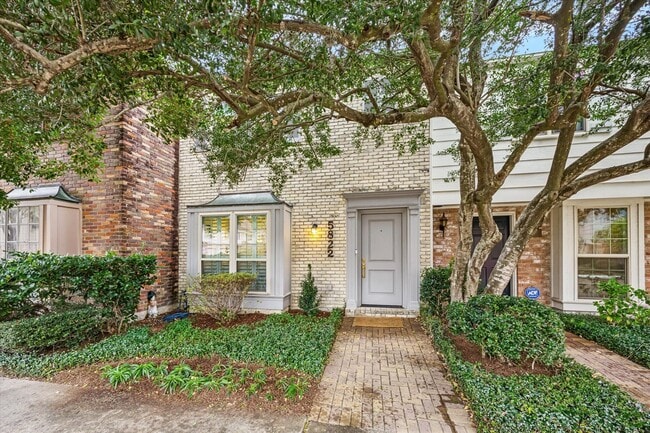 property at 5822 Doliver Dr