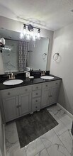 19531 Gulf Blvd, Unit Golden Shores Condo in Indian Shores, FL - Building Photo - Building Photo