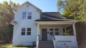 1416 Chestnut St in Rockford, IL - Building Photo